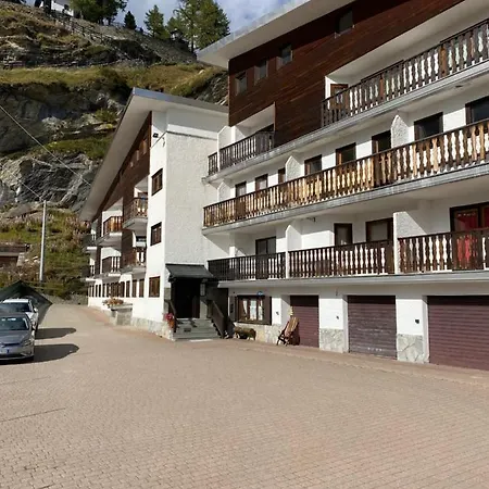 Appartement Des Neiges - Cervinia *